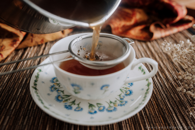 how to strain your chai, simple tea strainer